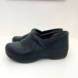 Dansko Professional XP 2.0 Black Leather Clogs Doctor Slip Nurse Shoes Size 40